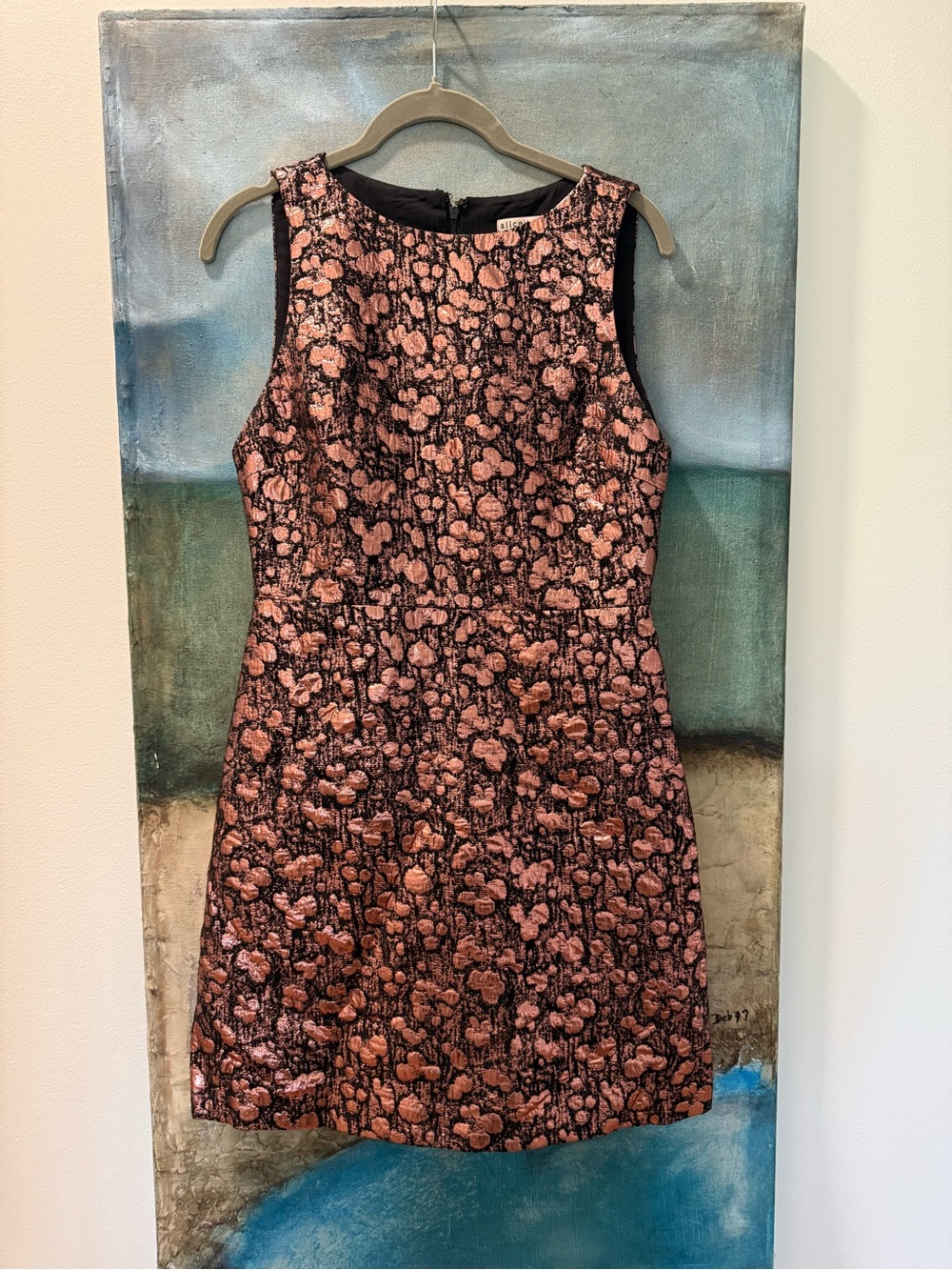Alice + Olivia Black and Pink Floral Jacquard Sheath Dress